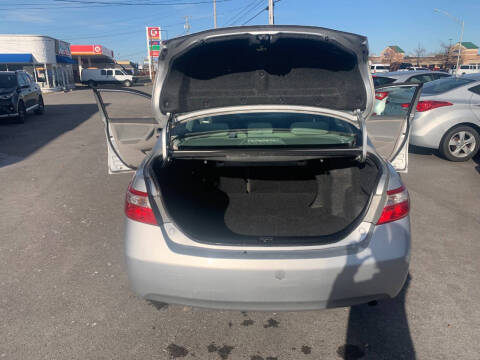 2009 Toyota Camry LE