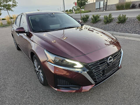 2023 Nissan Altima for sale at Red Rock's Autos in Denver CO