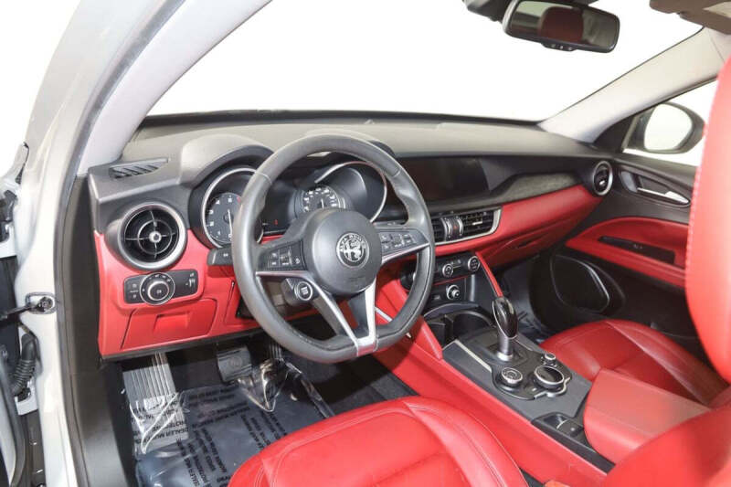 2019 Alfa Romeo Stelvio Base - Photo 24