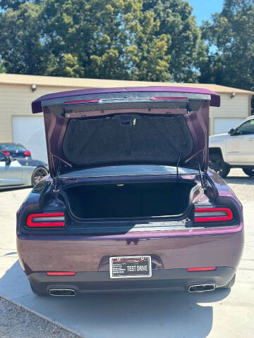 2020 Dodge Challenger SXT