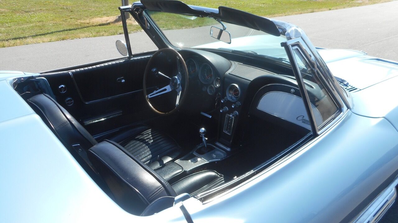 1964 Chevrolet Corvette 3