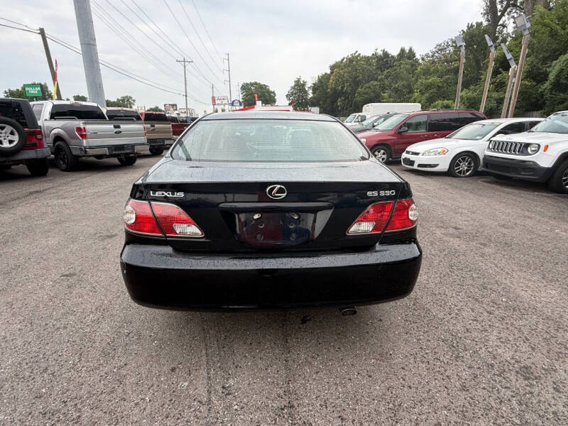 2004 Lexus ES 330