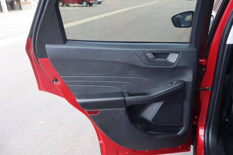 2022 Ford Escape SE