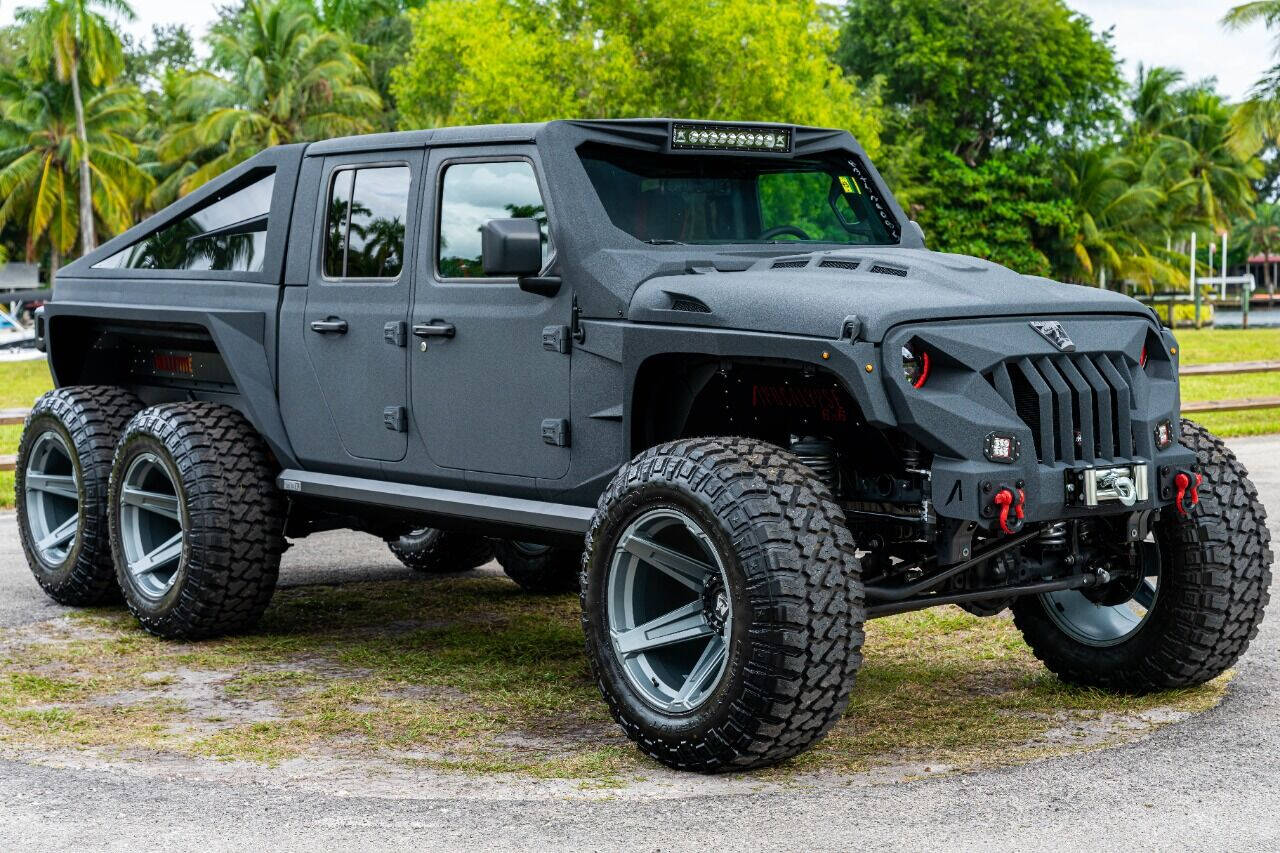 2023 JEEP Gladiator Pickup - $164,999