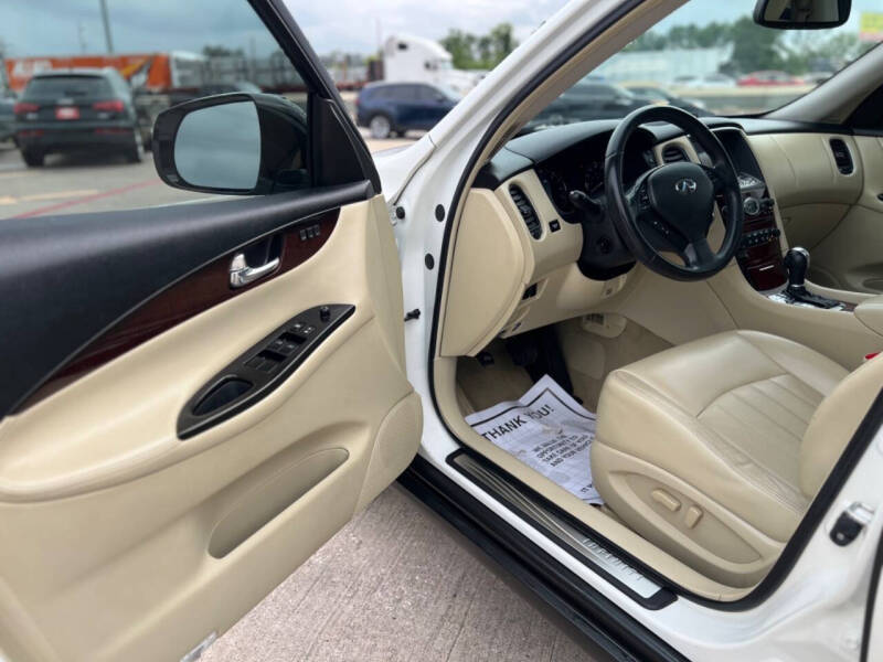 2016 Infiniti QX50