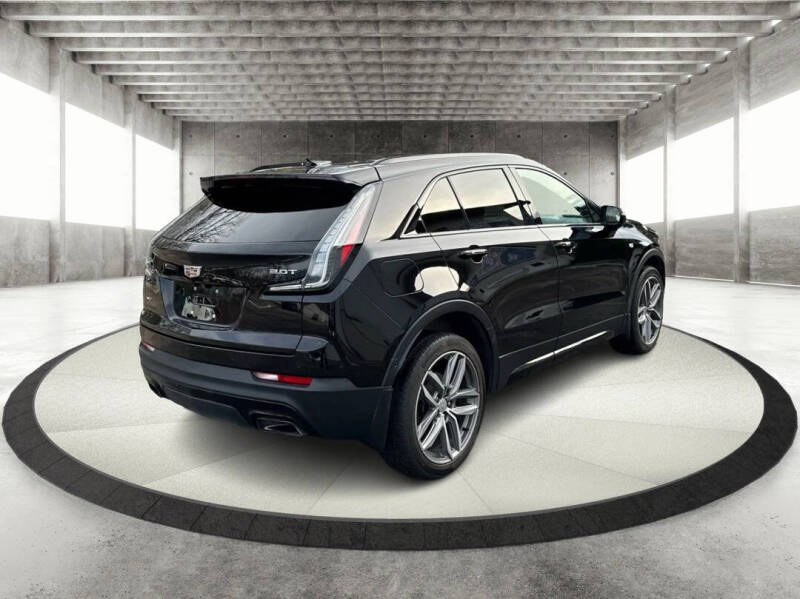 2019 Cadillac XT4 Sport