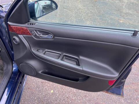 2011 Chevrolet Impala LT