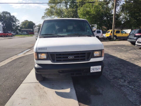 2004 Ford E-Series E-250