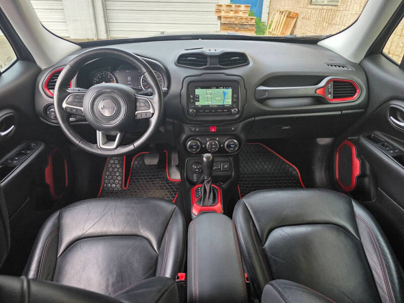 2015 Jeep Renegade Trailhawk