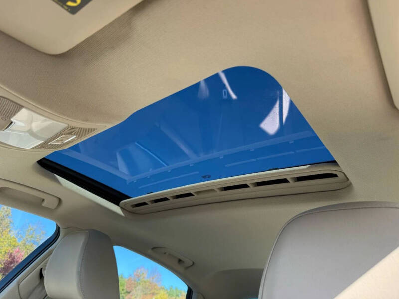 2012 Audi A4 2.0T quattro Premium