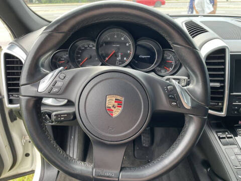 2011 Porsche Cayenne Tiptronic