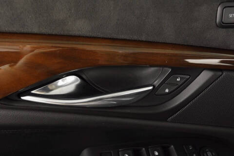 2019 Cadillac Escalade Luxury