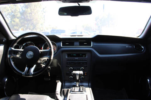 2012 Ford Mustang GT Premium