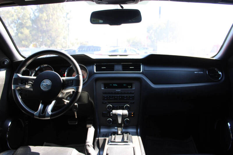 2012 Ford Mustang GT Premium