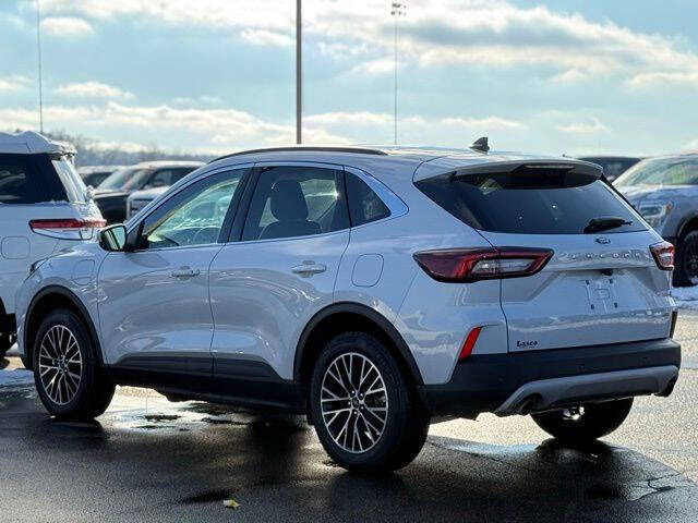 2025 Ford Escape Plug-In Hybrid PHEV