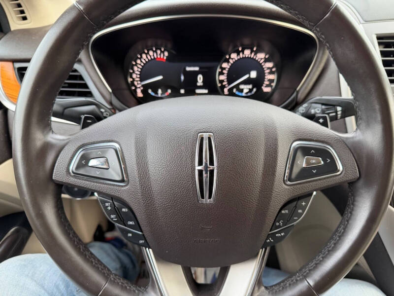 2017 Lincoln MKC Select