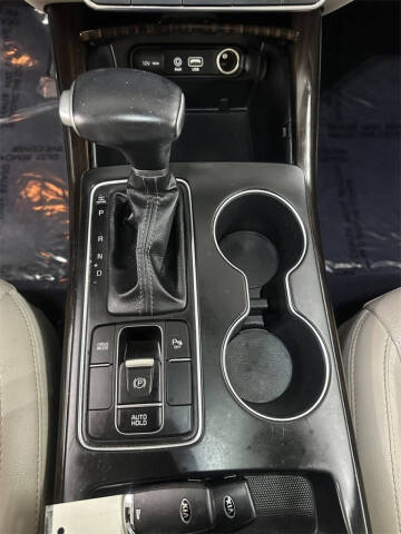 2020 Kia Sorento EX V6