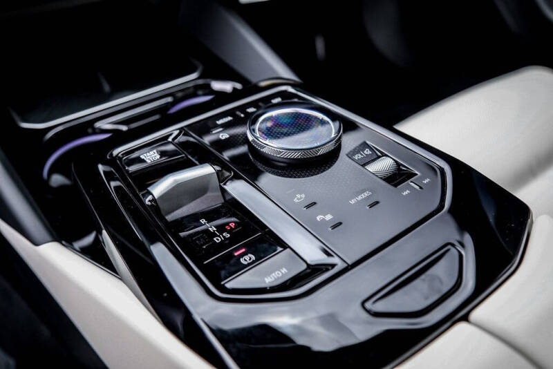 2026 BMW 5 Series 530i xDrive