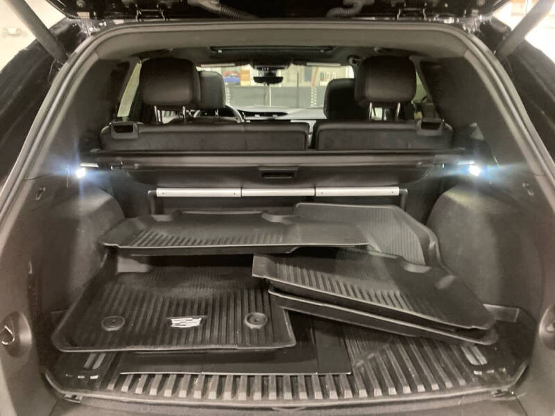 2023 Cadillac XT5 Sport