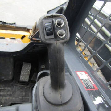 2012 John Deere 320 D SKIDSTEER