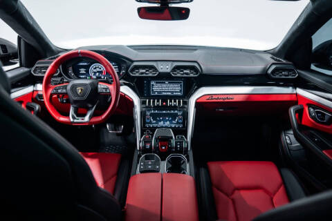 2021 Lamborghini Urus