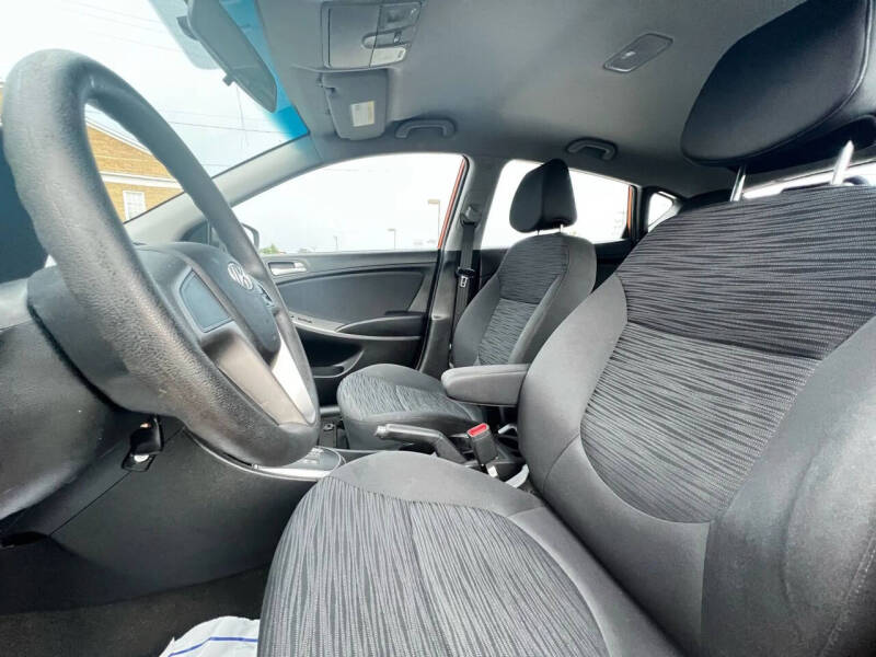 2015 Hyundai Accent GS