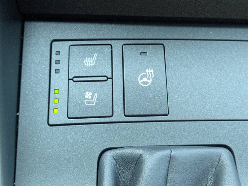 2025 Lexus IS 350 F SPORT