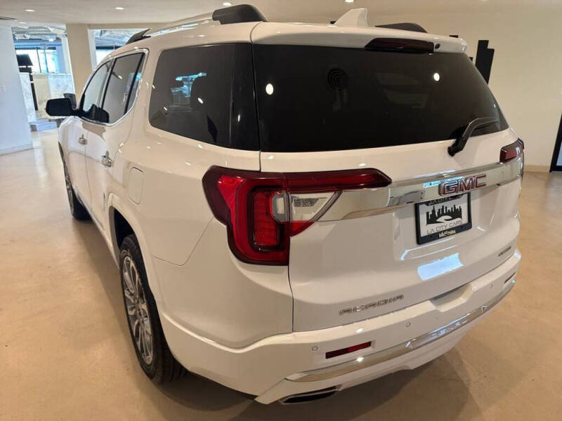 2023 GMC Acadia Denali