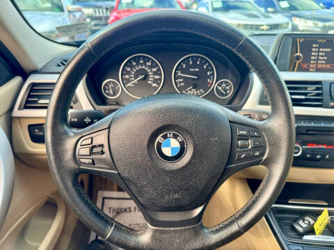 2013 BMW 3 Series 328i