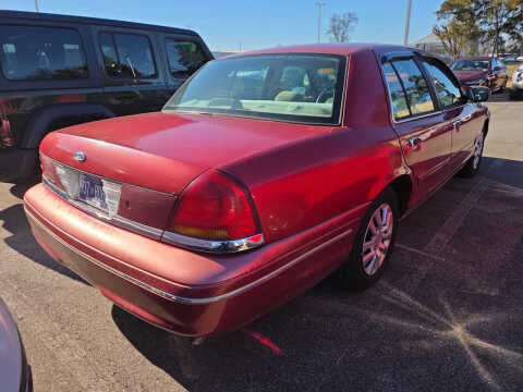 2000 Ford Crown Victoria