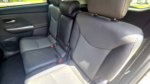 2012 Toyota Prius v Five