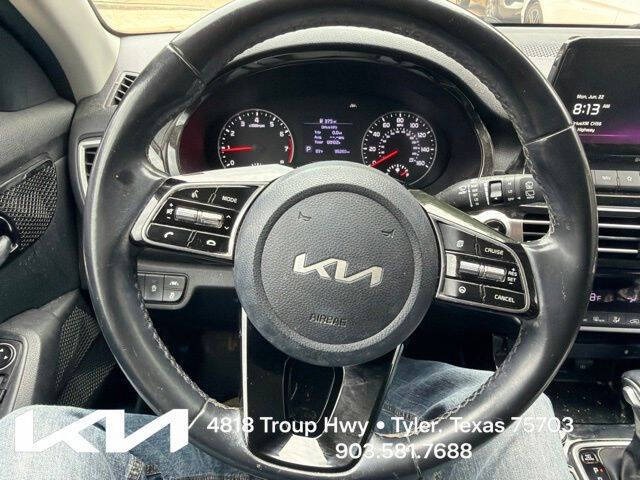 2022 Kia Seltos EX