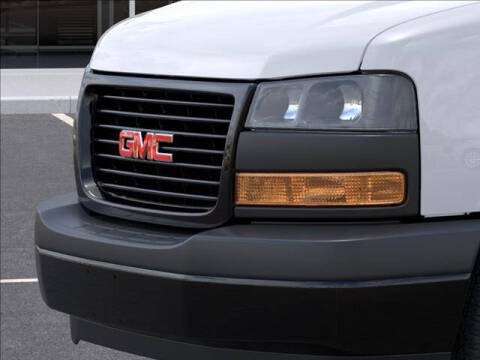 2026 GMC Savana 2500