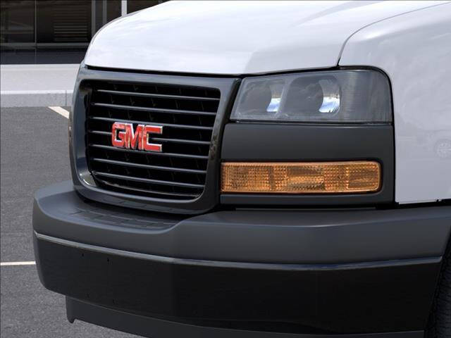 2026 GMC Savana 2500
