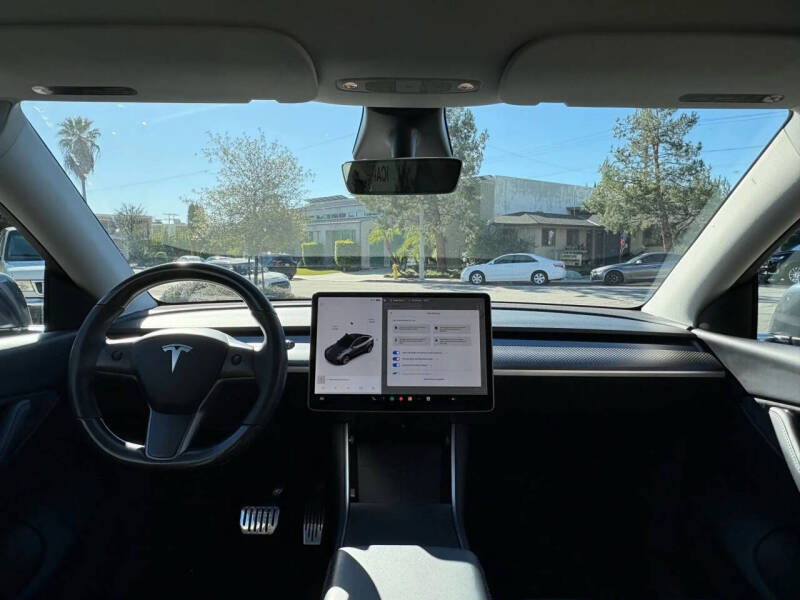 2020 Tesla Model Y Performance