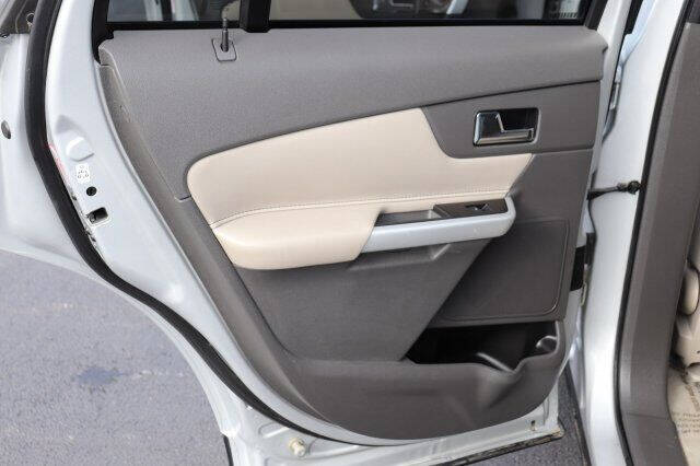 2011 Ford Edge SE
