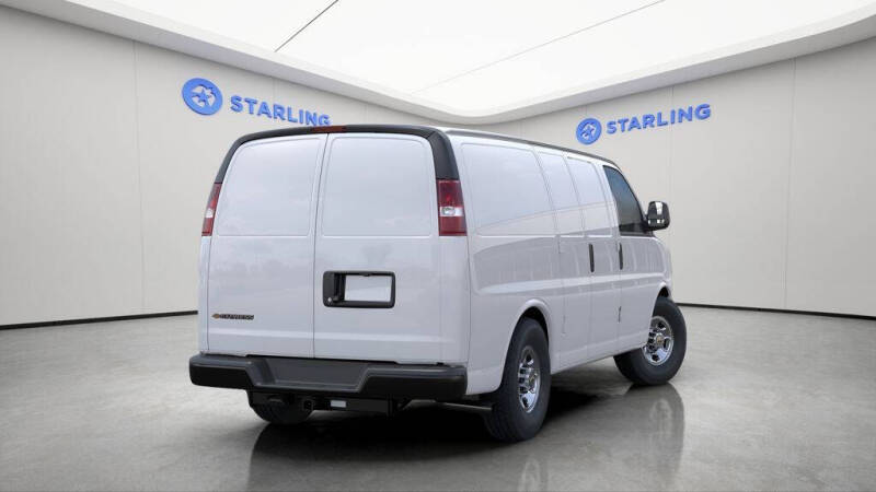 2026 Chevrolet Express 2500