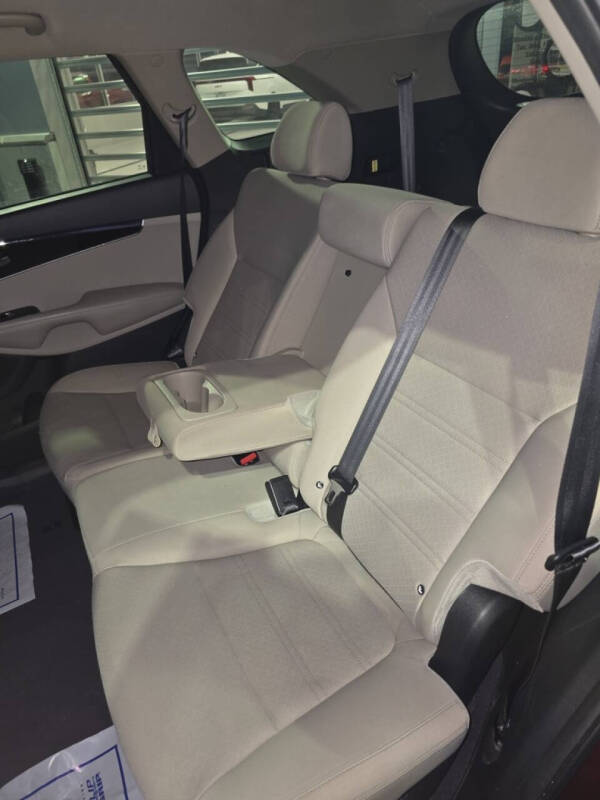 2020 Kia Sorento S V6