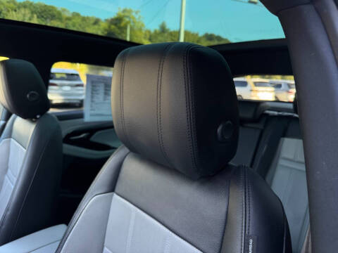 2020 Land Rover Range Rover Evoque R-Dynamic SE