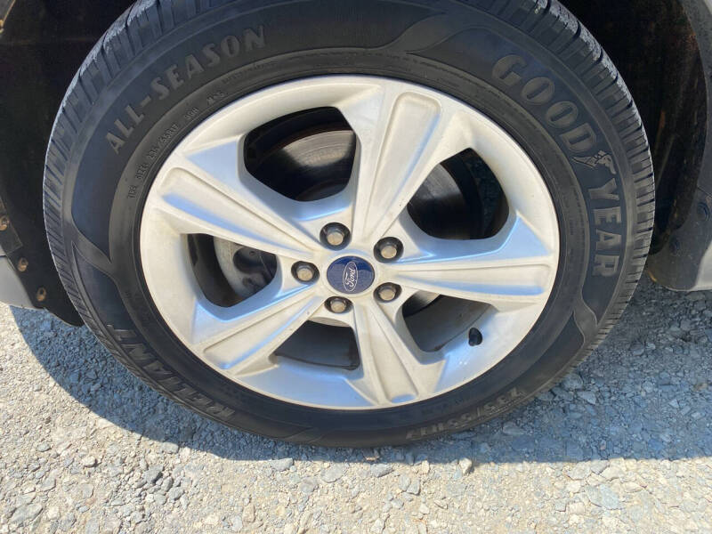 2016 Ford Escape SE