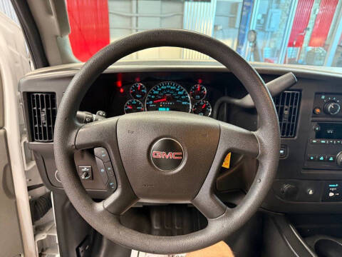 2024 GMC Savana 2500