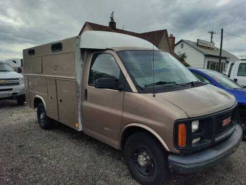 2000 GMC Savana for sale at Sunset Auto Body in Sunset UT