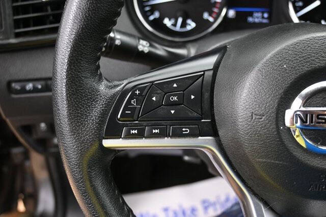 2020 Nissan Rogue SL