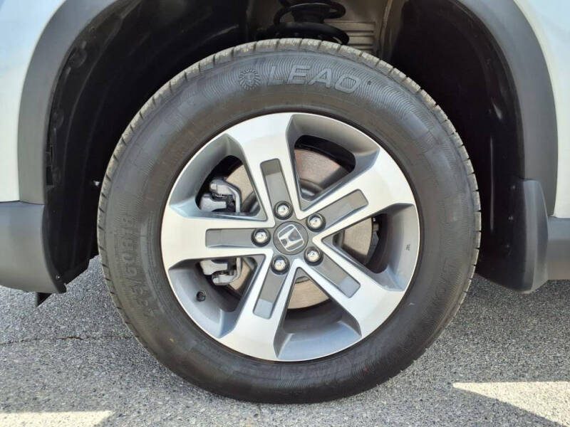 2023 Honda Pilot EX-L w/Rear Captain's Chairs