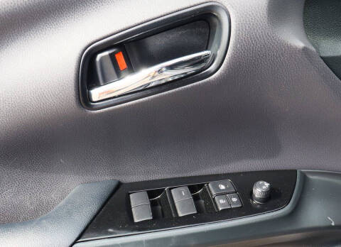 2022 Toyota Prius LE