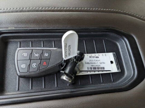 2022 Chevrolet Suburban LT