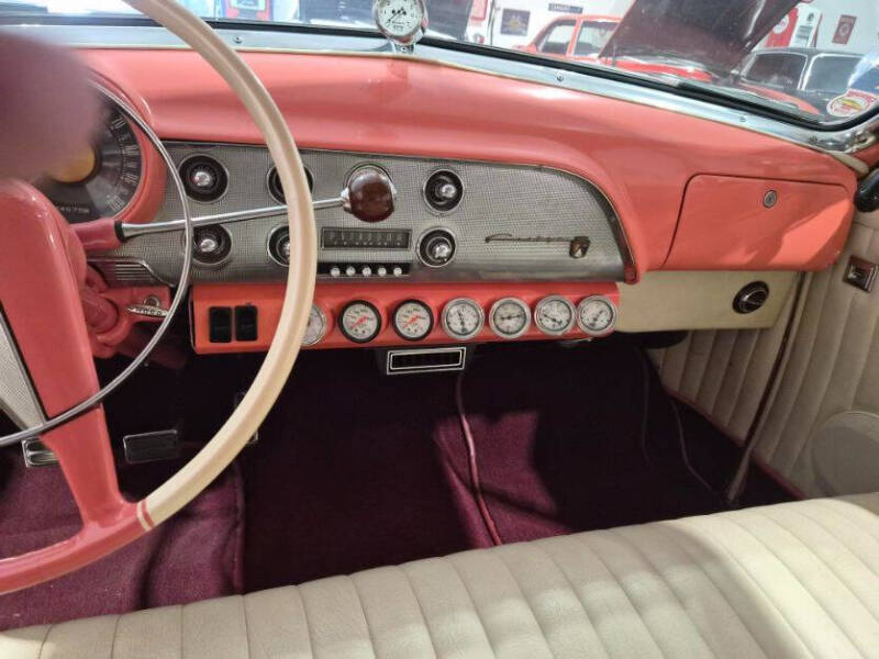 1951 Ford Crown Victoria