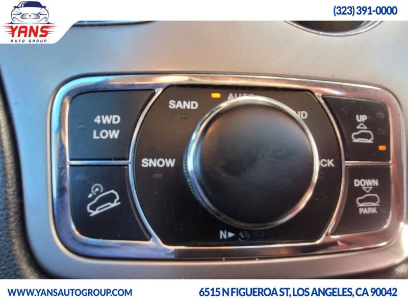 2017 Jeep Grand Cherokee Summit