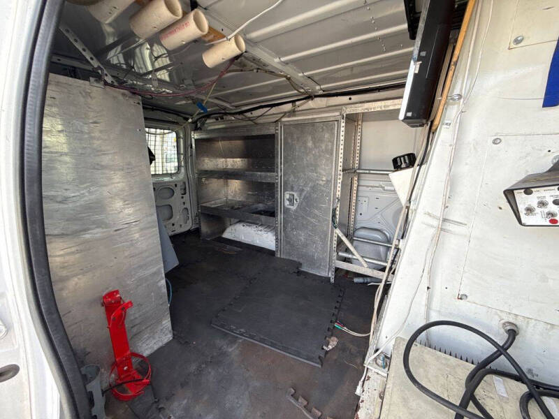 2012 Ford E-Series E-350 SD