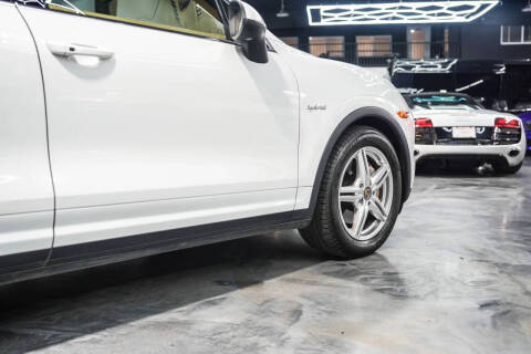 2014 Porsche Cayenne S Hybrid